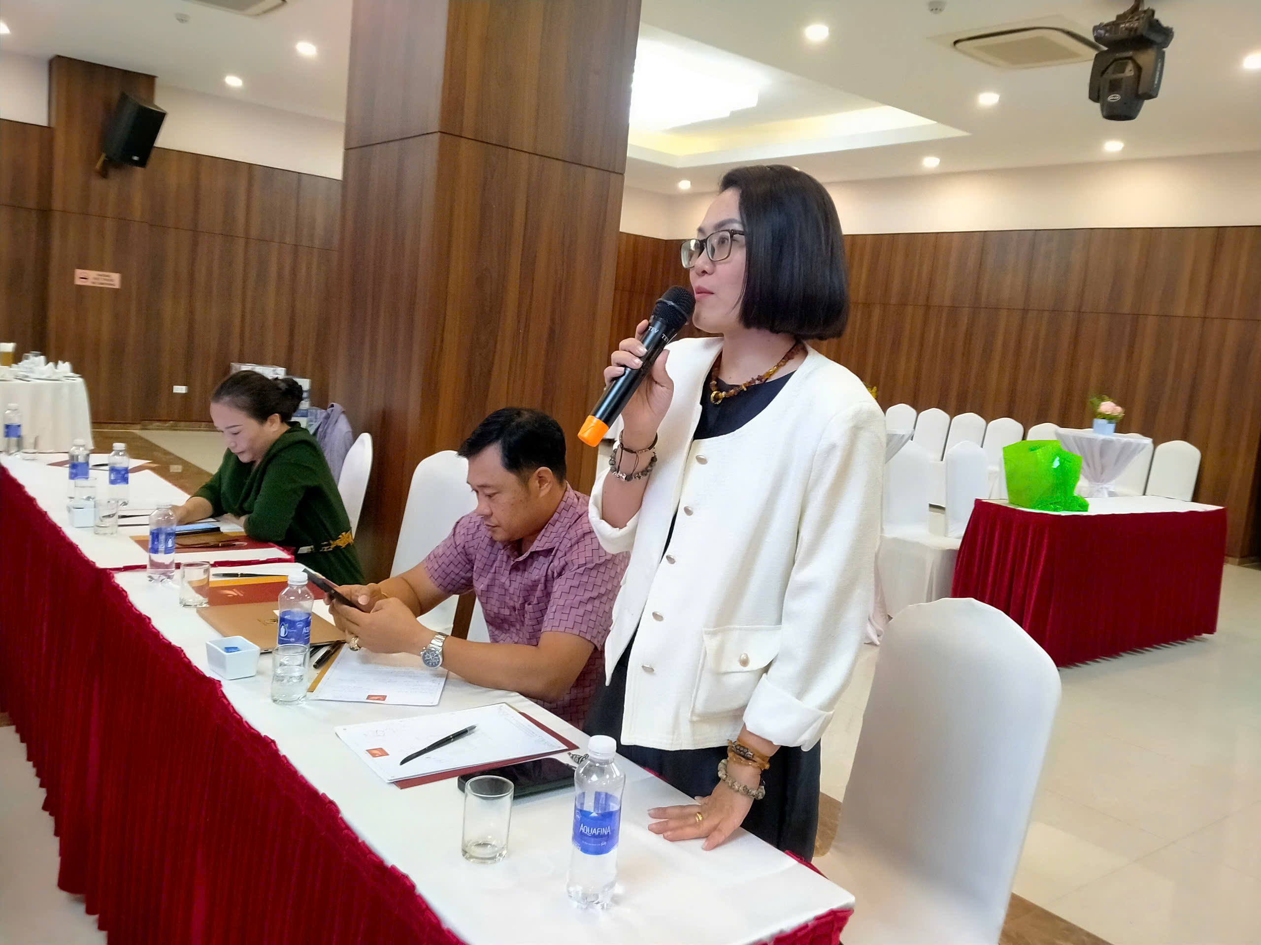 anh 4 bai 1